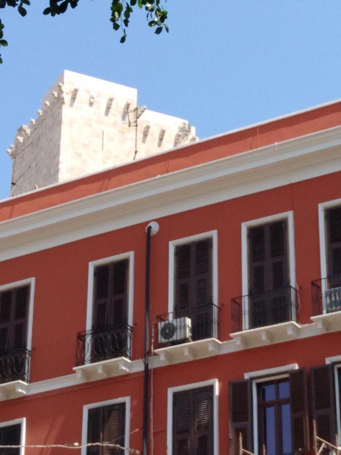 Onlyrooms III - Piazza Jenne Cagliari Bagian luar foto